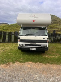 Mazda T3500 photo 2