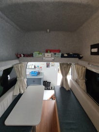 2017 Toyota Hiace High top Camper photo 2
