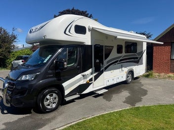 2018 Jayco Conquest 25-1 photo 1