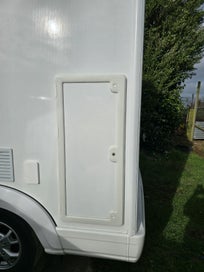 2022 Auto Trail F60 photo 2
