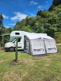 2011 VW Crafter 4 Berth photo 2