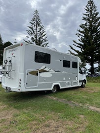 TrailLite Landmark Oakura 554 photo 2