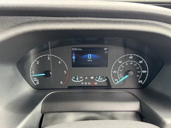 As new 2025 Auto-Roller 747 only 2500km SAVE $30k! photo 2
