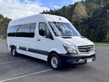2015 Mercedes Benz Sprinter photo 1
