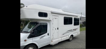 2009 Ford Transit Kea Endeavour 6 Berth Motorhome photo 2
