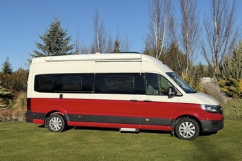 Volkswagen Grand California 680 photo 1
