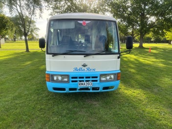 1996 Nissan Civilian - Very Good Condition photo 2