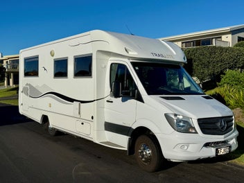 2016 Traillite Karapiro 354 - SIngle Beds Model photo 1