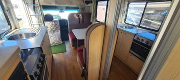 2016 MERCEDES SPRINTER 6-Berth DELUXE photo 2