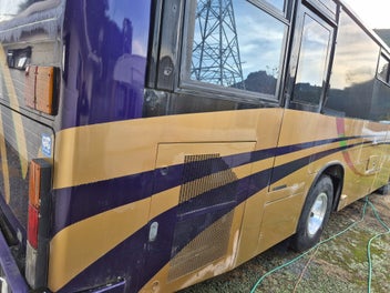 Hino HT 10.3 m motorhome photo 2