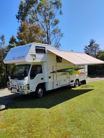 2006 Traillite Motorhome NQR with bonus trailer photo 2