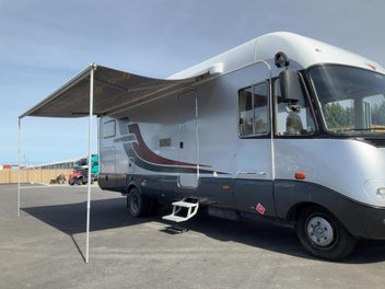 2017 Mercedes Benz Hymer S830 Motorhome (NPE) photo 2
