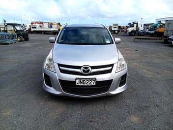 2008 Mazda MPV Wagon photo 2
