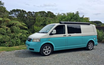 VW T5 2005 LWB 2.5 TDI 4Motion 6 speed manual photo 2