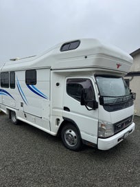 2006 Mitsubishi fuso photo 1
