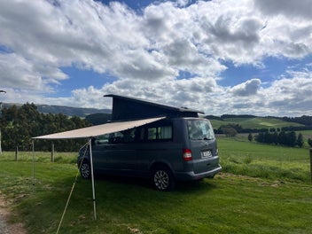 2011 Volkswagen Transporter Campervan - Diesel photo 2