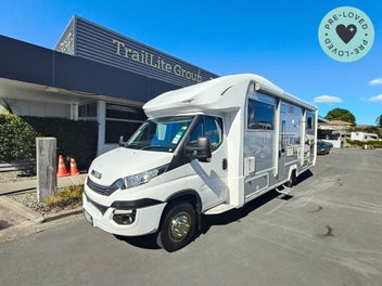 2018 TrailLite 700x Slideout Series Landmark 76... photo 1