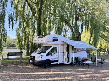 2025 Roller Team 675 – 6 Berth Family Motorhome photo 1