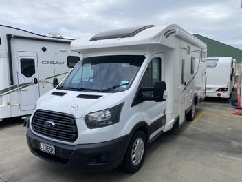 2018 Roller Team Zefiro 685 photo 1