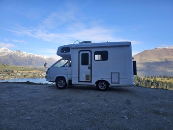 4x4 Toyota motorhome photo 1