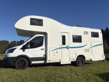 Ford Transit - Roller Team 690 (2019) photo 1