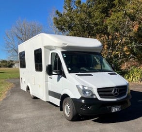 2017 Mercedes Kea Breeze photo 1