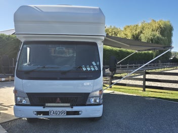 Campervan Mitsibishi Canter photo 2