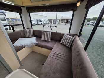2015 Kea Horizon M721 6 berth photo 2