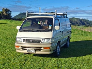 Super Custom Camper photo 2