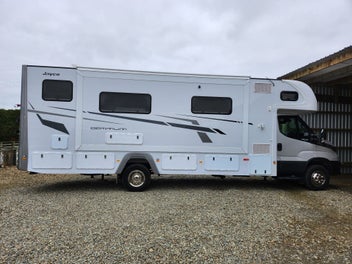 2025 Jayco Iveco IV.29-5 photo 1