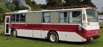 Cute House Bus, mobile tiny house! '92 Mitsi Fuso photo 2
