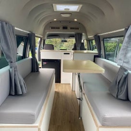 Fabulous 2003 Nissan campervan photo 2