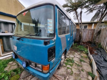 1986 toyota coaster motohome photo 2