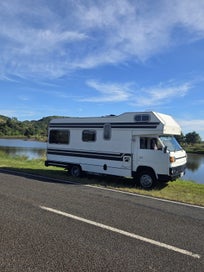 1983 Mitsubishi Canter Motorhome