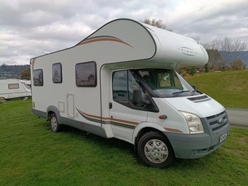 2011 Tribute 720-6 Berth, Solar, Starlink, Low kms photo 2