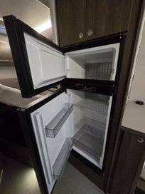 2023 Elddis Encore 255 photo 2