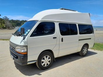 Campervan - 2001 Toyota Hiace Campervan