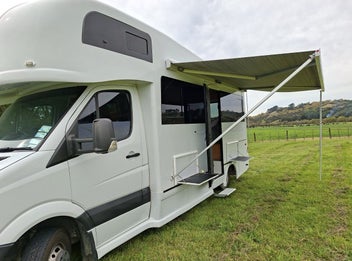 Mercedes Benz - Sprinter Alpha 4 photo 2