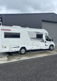LOW KM's 2013 AVIDA, 2 BERTH