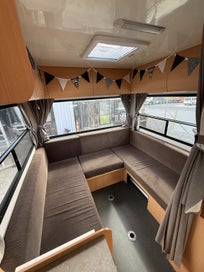 2016 Mercedes Benz Sprinter (Pacific Horizon) photo 2