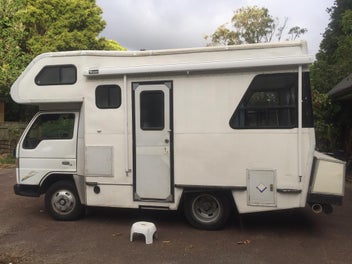 Mazda Titan 5 berth motorhome photo 1