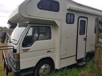 Ford Trader 1993 2.0T SWB Motorhome/Camper photo 2