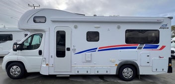 2017 Jayco Conquest FA24-1 - 6-Berth photo 2