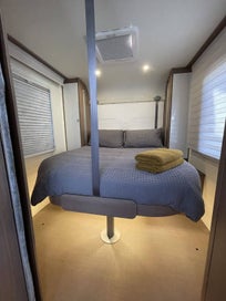 Beautiful Burstner 745 - 2021 model photo 2