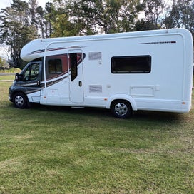 2019 Autotrail Fiat Dakota Frontier photo 2