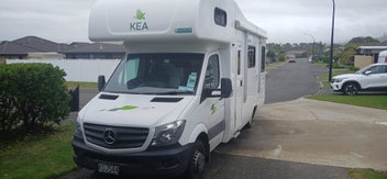 Kea Platinum Mercedes Sprinter 6 Berth 2017 photo 2