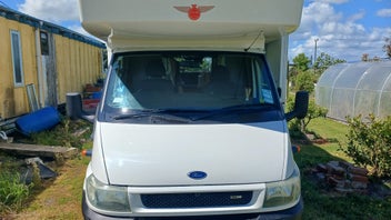 6 Berth 6 Speed Kea Motorhome photo 2