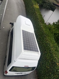 Toyota Hiace Campervan 4 Berth photo 2
