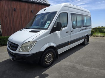 Mercedes Benz Sprinter Campervan photo 1