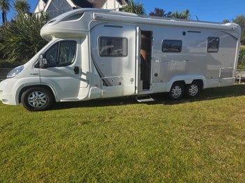 Swift Kontiki 669